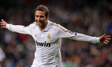 开云APP-冰与火之歌，马丁内利抢七夜的关键节点连续得分传奇