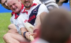 开云体育登录-英国游泳选手遭淘汰，无缘登上领奖台