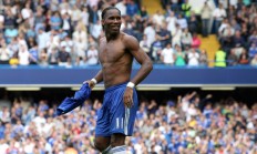 开云体育视频直播-C罗爆发引领卡塔尔资本击溃黄色潜水艇，足球新秩序下的资本与技术博弈