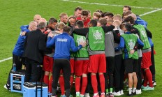 开云体育平台APP-瑞士险胜蒙特内哥罗，锁定欧洲杯正赛资格的简单介绍