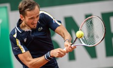 开云官网-关于意大利网球队横扫德国网球队，梅德韦杰夫爆发神勇的信息