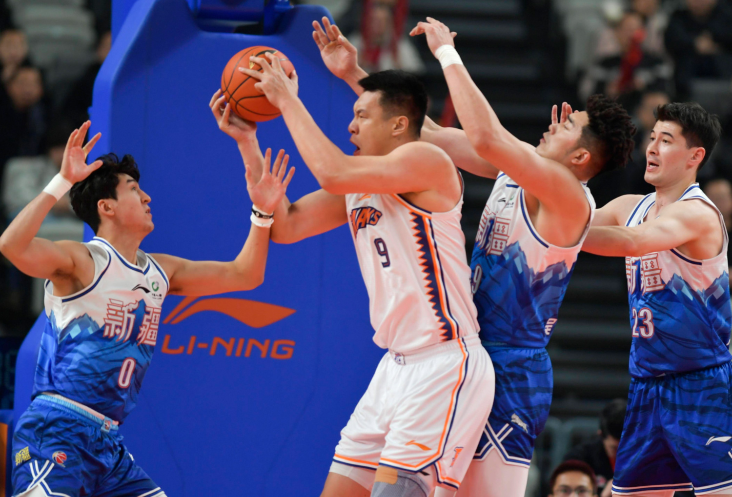 关于山西队迎来新赛季首场比赛，士气高昂的信息