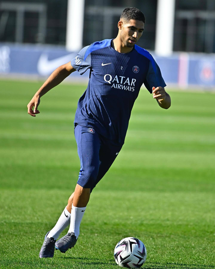 巴黎圣日耳曼队员训练备战决赛的简单介绍