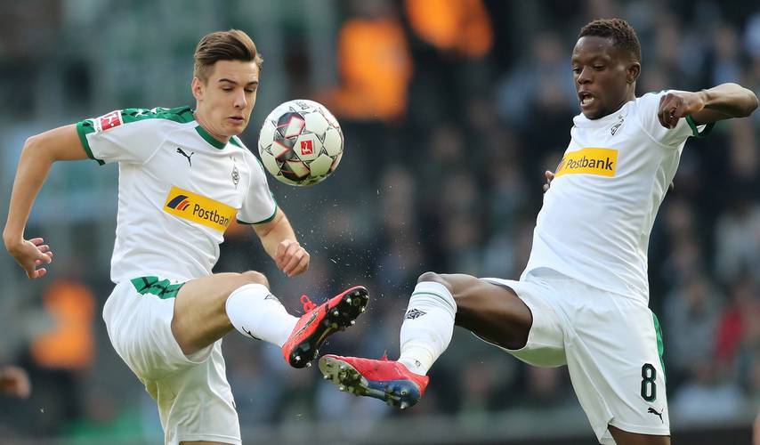 包含门兴克鲁斯大胜皇家马德里，德甲球队震惊全球！的词条