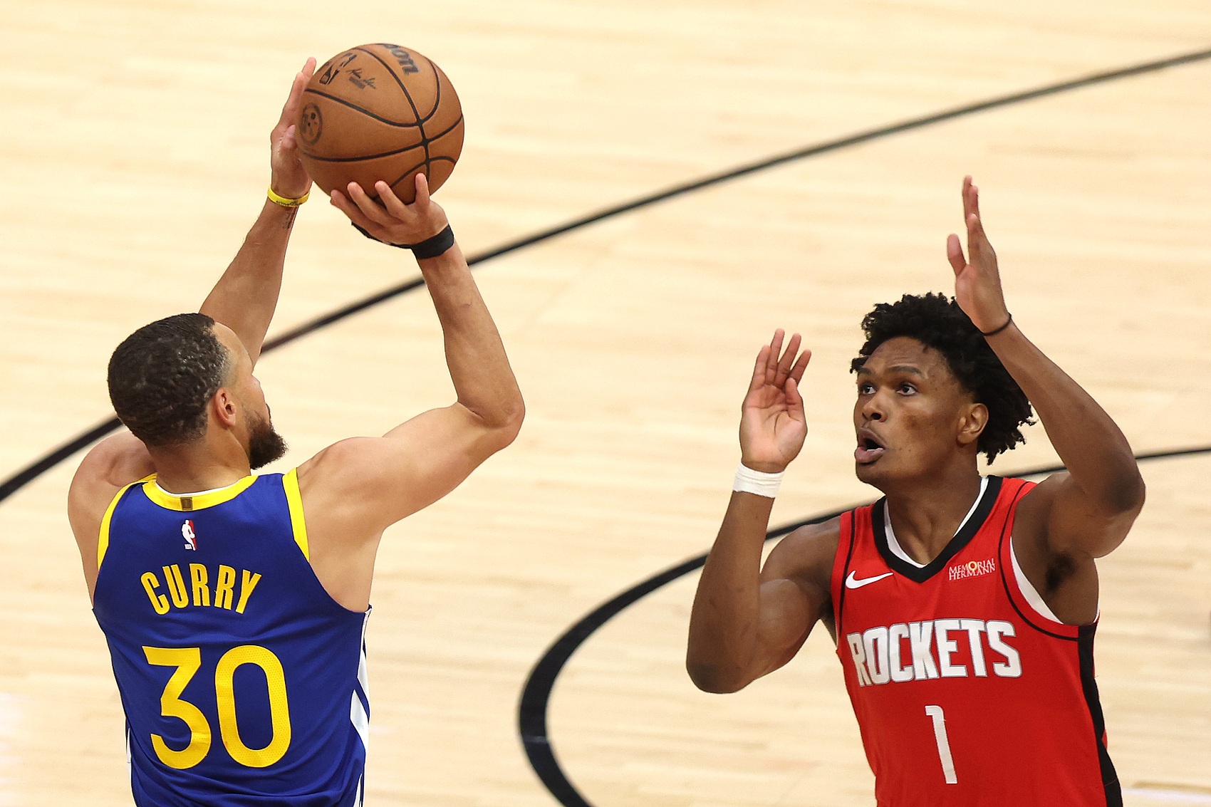 包含阿杜表现神勇:勇士胜火箭晋级西部决赛的词条 包含阿杜表现神勇:勇士胜火箭晋级西部决赛的词条