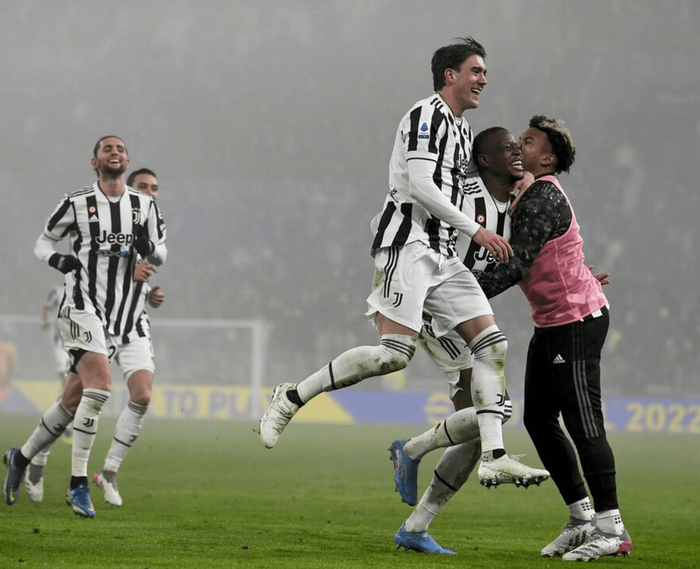 包含稳坐积分榜前列，尤文图斯实力获证的词条