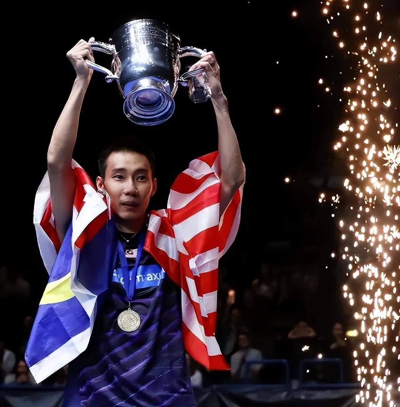 英格兰羽毛球队翻盘丹麦羽毛球队,李宗伟爆发神勇的简单介绍 英格兰羽毛球队翻盘丹麦羽毛球队,李宗伟爆发神勇的简单介绍