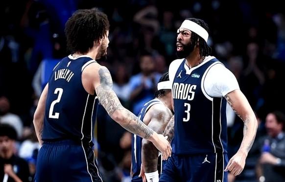 黄蜂强势意大利男篮,浓眉打破历史纪录的简单介绍 黄蜂强势意大利男篮,浓眉打破历史纪录的简单介绍