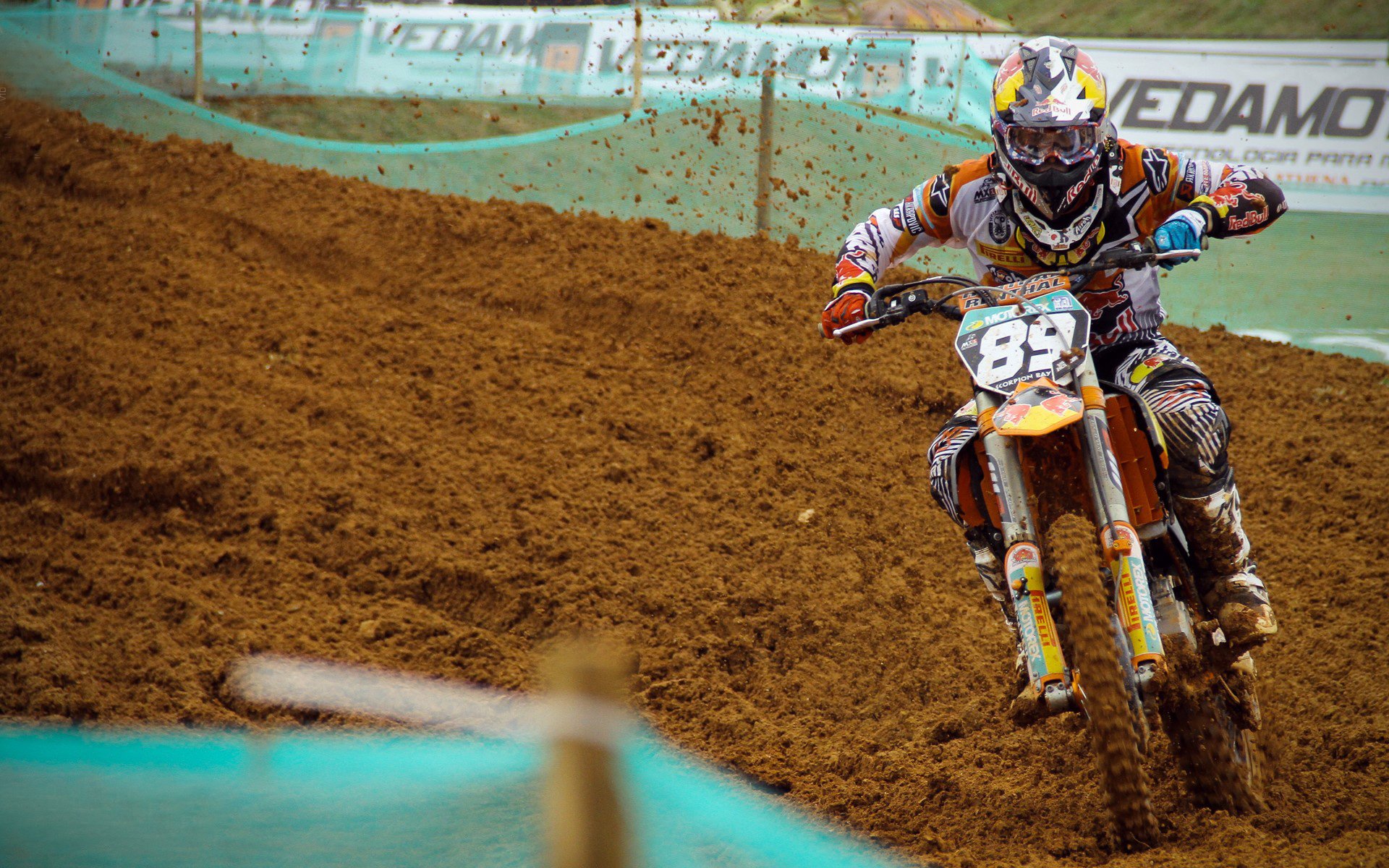 丹麦队横扫泰国队,安赛龙领军展现实力