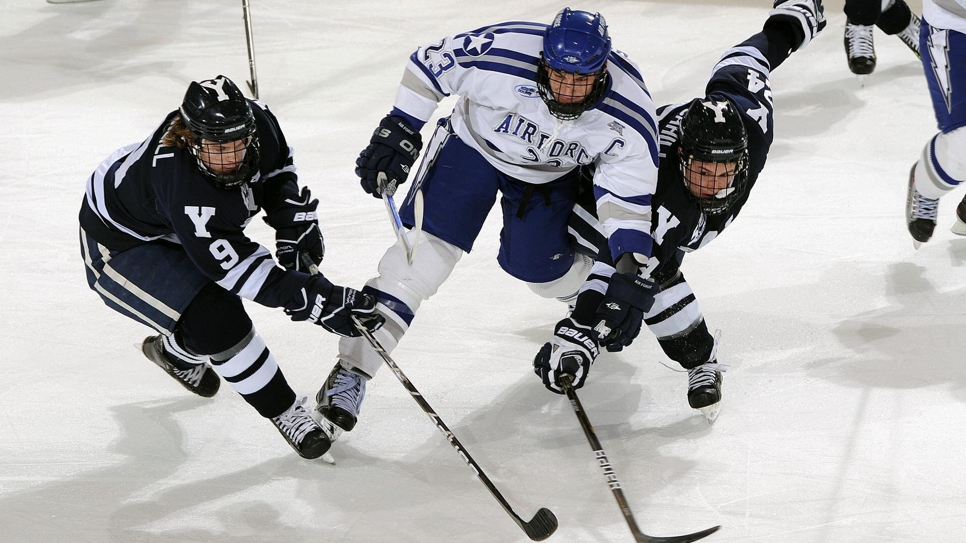 终场绝响，克瓦拉茨赫利亚的魔法时刻，瑞典在最后时刻逆转冰岛